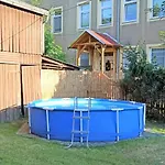 Daire Urlaubsmagie - Turmfalke - Garten Mit Terrasse & Saisonaler Pool