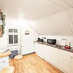 Daire Urlaubsmagie - Turmfalke - Garten Mit Terrasse & Saisonaler Pool *
