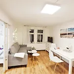 Urlaubsmagie - Turmfalke - Garten Mit Terrasse & Saisonaler Pool Апартаменты *