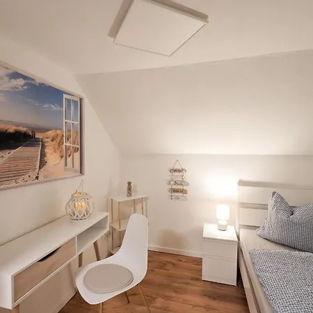 H6 -urlaubsmagie- Fuer 3 Mit Pool & Terrasse * Sebnitz