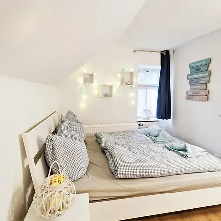 H6 -urlaubsmagie- Fuer 3 Mit Pool & Terrasse * Sebnitz