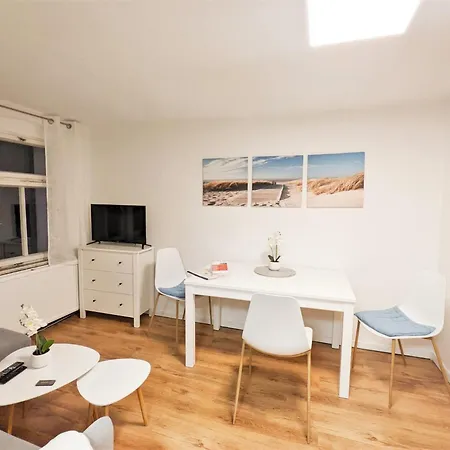 H6 -urlaubsmagie- Fuer 3 Mit Pool & Terrasse Apartamento