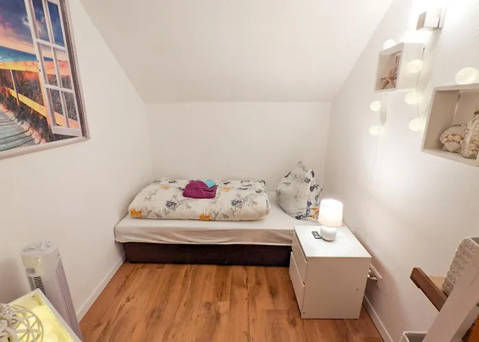 H6 -urlaubsmagie- Fuer 3 Mit Pool & Terrasse Sebnitz